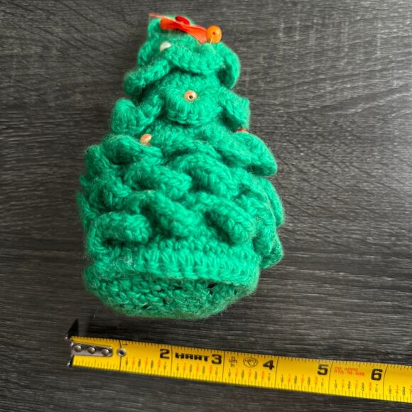 Hand Crotched Christmas Tree Ornament With Beads And Bow Ribbon - Picture 3 of 5